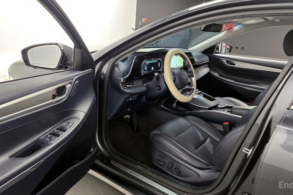 2022 Hyundai Grandeur с пробегом 120 803 км