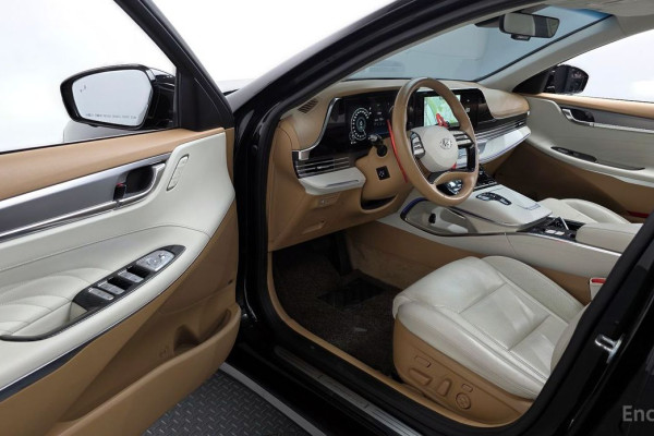 2022 Hyundai Grandeur с пробегом 67 598 км