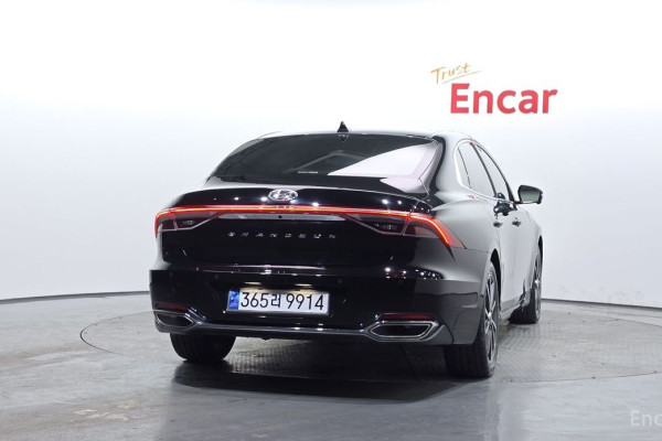 2022 Hyundai Grandeur с пробегом 68 051 км