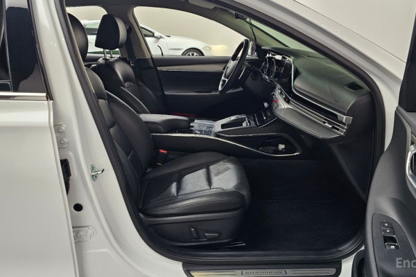 2021 Hyundai Grandeur с пробегом 52 696 км