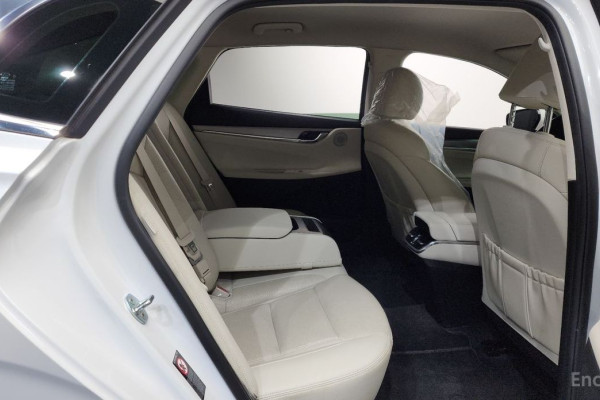 2022 Hyundai Grandeur с пробегом 76 115 км