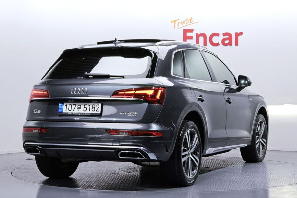 2022 Audi Q5 с пробегом 45 319 км