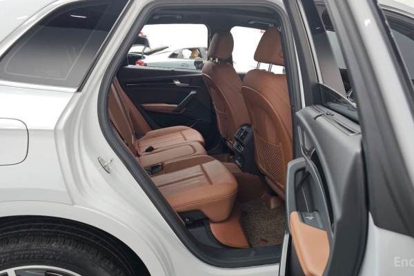 2021 Audi Q5 с пробегом 52 809 км