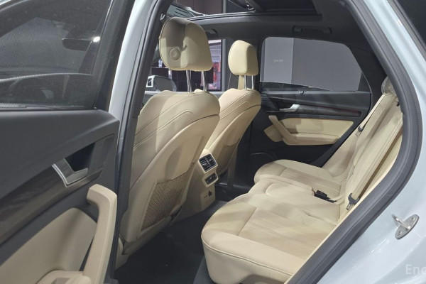 2023 Audi Q5 с пробегом 21 451 км