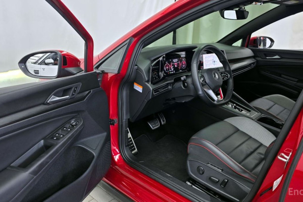 2022 Volkswagen Golf с пробегом 40 143 км