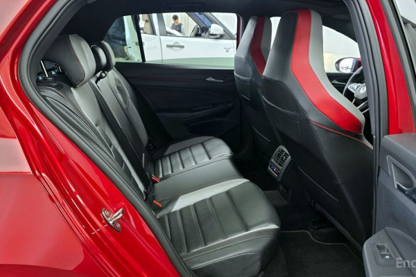 2022 Volkswagen Golf с пробегом 40 143 км