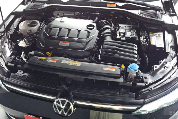 2023 Volkswagen Golf с пробегом 53 772 км