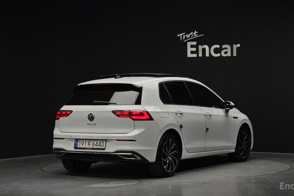 2022 Volkswagen Golf с пробегом 87 000 км