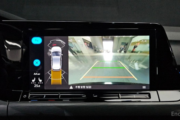 2023 Volkswagen Golf с пробегом 53 772 км