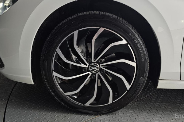 2022 Volkswagen Golf с пробегом 87 000 км