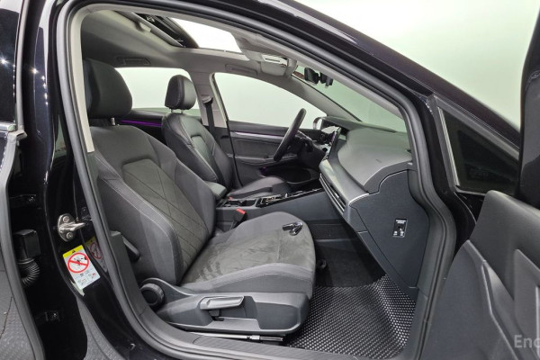 2022 Volkswagen Golf с пробегом 59 643 км