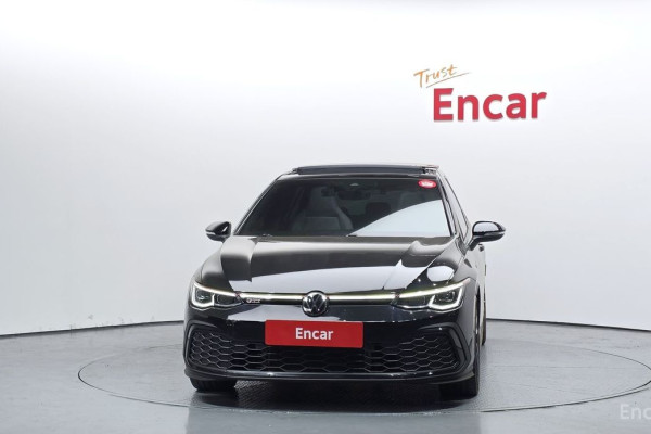 2022 Volkswagen Golf с пробегом 44 673 км