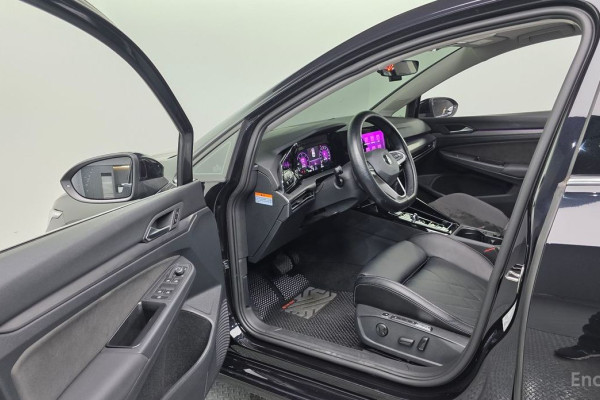 2022 Volkswagen Golf с пробегом 59 643 км