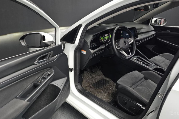 2022 Volkswagen Golf с пробегом 87 000 км