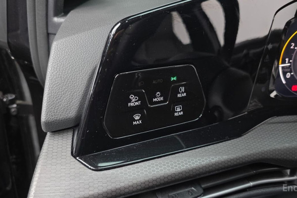 2022 Volkswagen Golf с пробегом 44 673 км