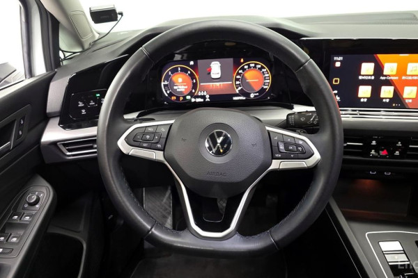 2022 Volkswagen Golf с пробегом 108 779 км