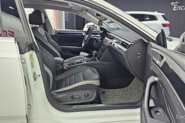 2022 Volkswagen Arteon с пробегом 39 882 км