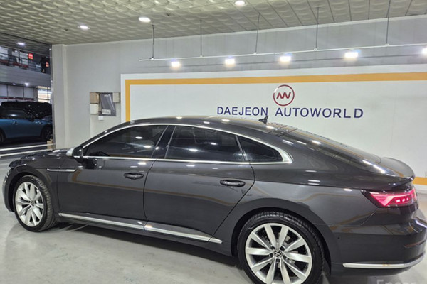 2022 Volkswagen Arteon с пробегом 27 998 км