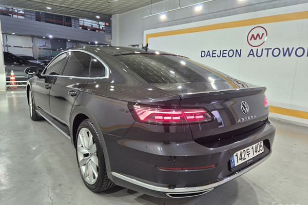 2022 Volkswagen Arteon с пробегом 27 998 км