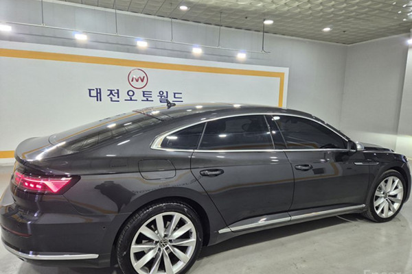 2022 Volkswagen Arteon с пробегом 27 998 км