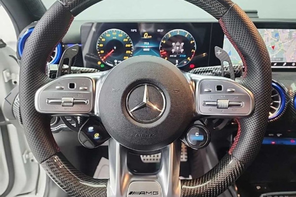 2021 Mercedes-Benz A-Класс AMG с пробегом 67 999 км