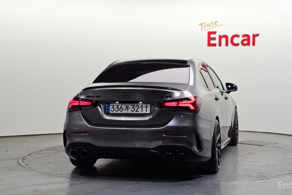 2022 Mercedes-Benz A-Класс AMG с пробегом 21 982 км