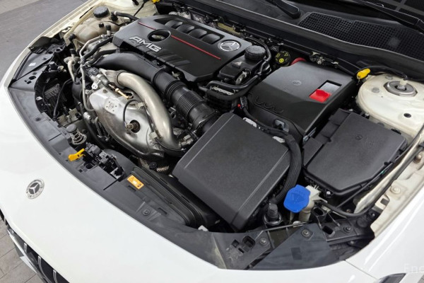 2021 Mercedes-Benz A-Класс AMG с пробегом 75 990 км