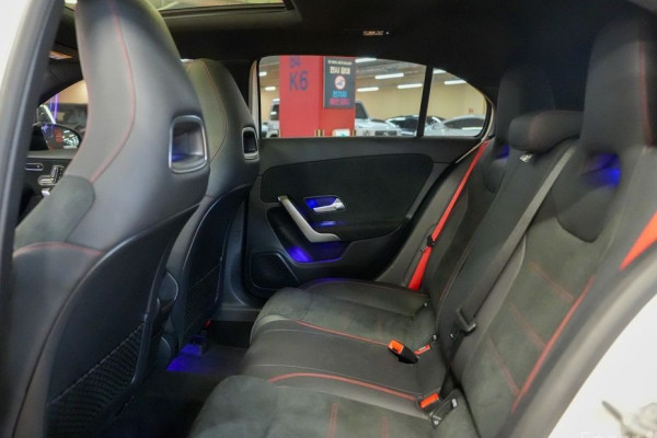 2020 Mercedes-Benz A-Класс AMG с пробегом 26 800 км