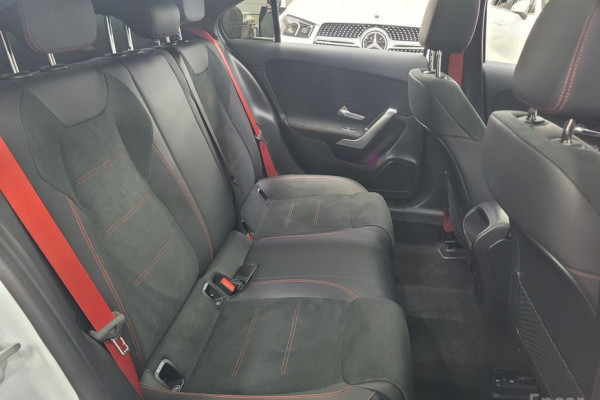 2021 Mercedes-Benz A-Класс AMG с пробегом 19 909 км