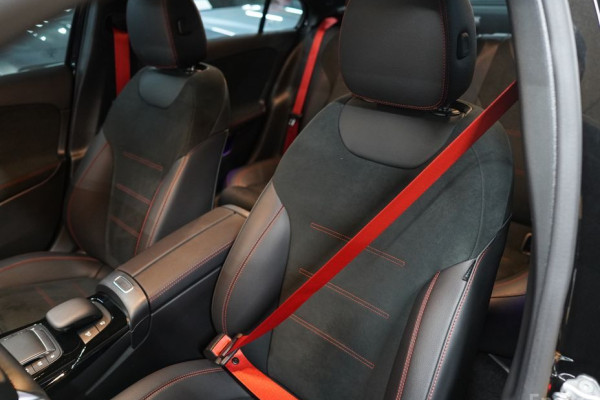 2022 Mercedes-Benz A-Класс AMG с пробегом 18 105 км