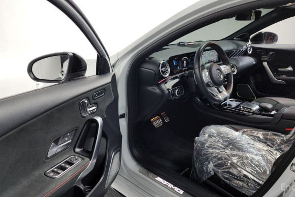 2021 Mercedes-Benz A-Класс AMG с пробегом 71 546 км