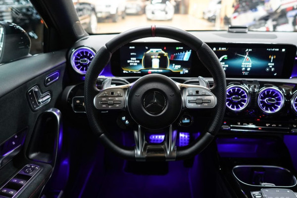 2022 Mercedes-Benz A-Класс AMG с пробегом 18 105 км