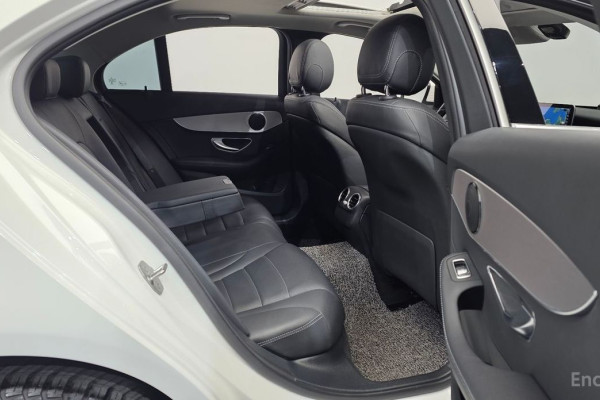 2020 Mercedes-Benz C-Класс с пробегом 52 151 км