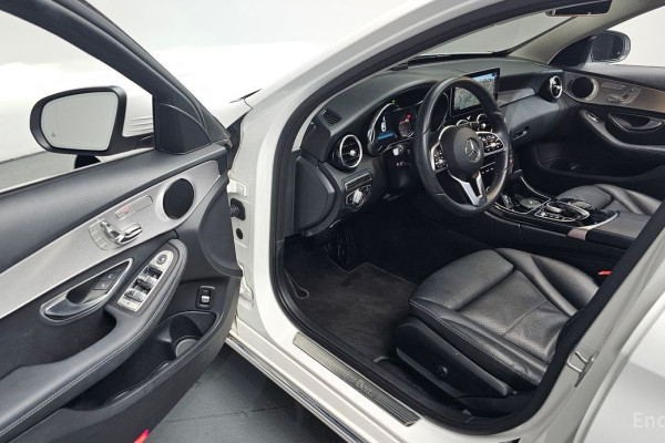 2020 Mercedes-Benz C-Класс с пробегом 57 049 км