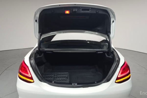 2020 Mercedes-Benz C-Класс с пробегом 57 049 км