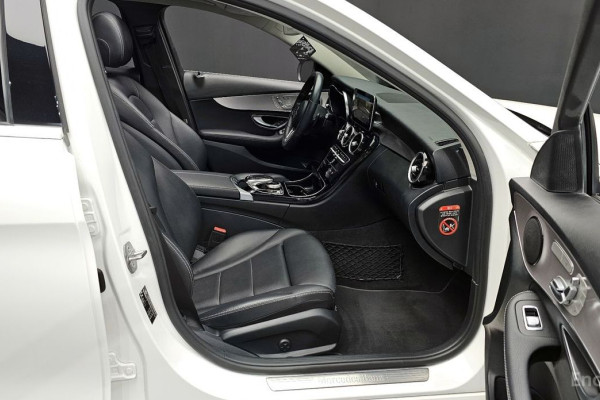 2020 Mercedes-Benz C-Класс с пробегом 73 450 км