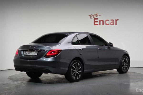 2019 Mercedes-Benz C-Класс с пробегом 56 228 км