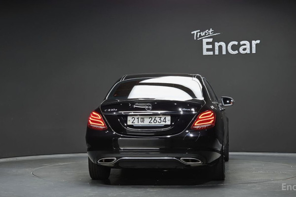 2018 Mercedes-Benz C-Класс с пробегом 76 710 км