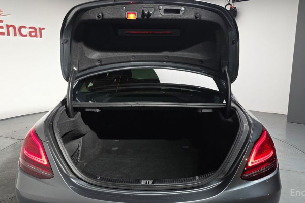 2019 Mercedes-Benz C-Класс с пробегом 56 228 км