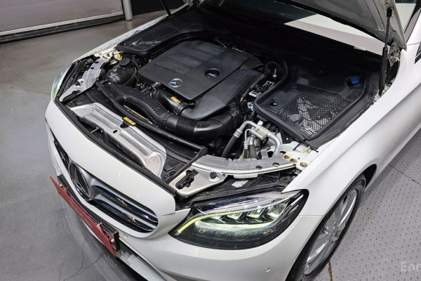 2020 Mercedes-Benz C-Класс с пробегом 91 998 км