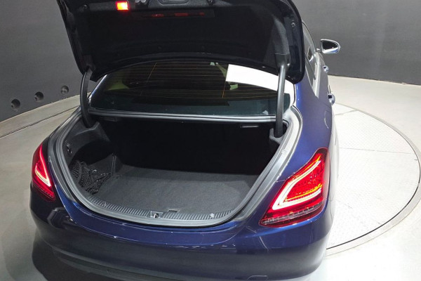 2019 Mercedes-Benz C-Класс с пробегом 68 616 км