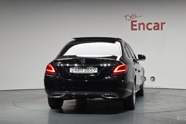 2020 Mercedes-Benz C-Класс с пробегом 43 790 км