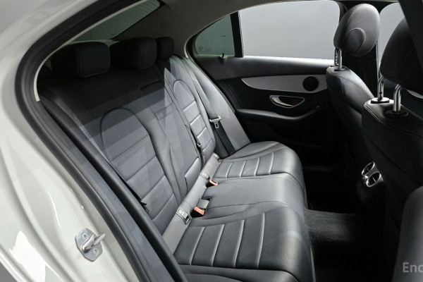 2020 Mercedes-Benz C-Класс с пробегом 99 512 км