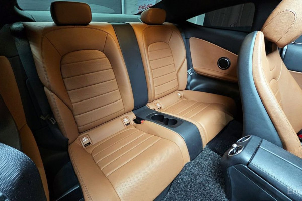 2020 Mercedes-Benz C-Класс с пробегом 97 131 км