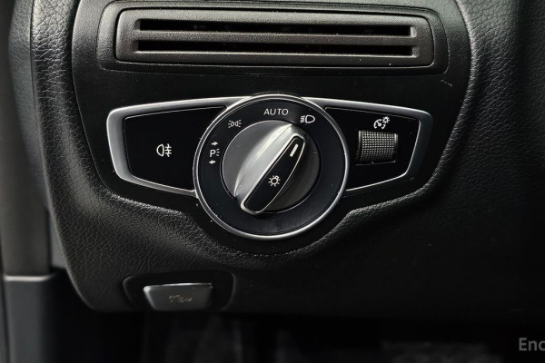 2020 Mercedes-Benz C-Класс с пробегом 33 237 км