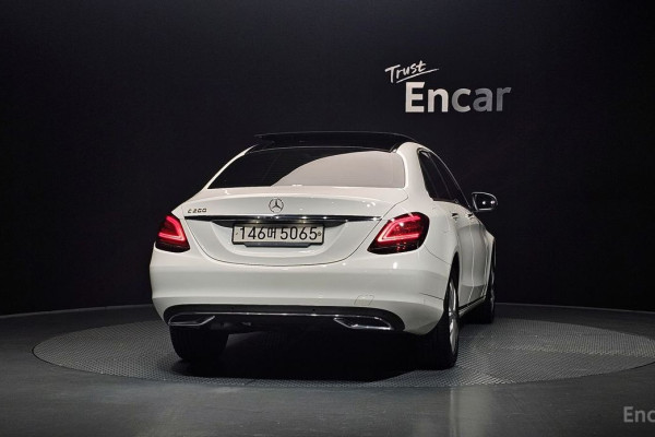 2020 Mercedes-Benz C-Класс с пробегом 68 409 км