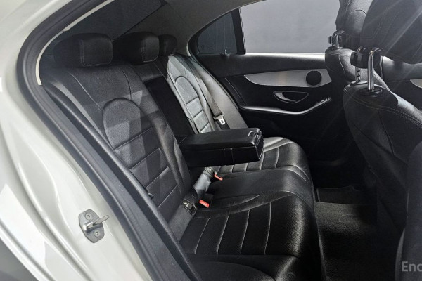 2020 Mercedes-Benz C-Класс с пробегом 68 409 км