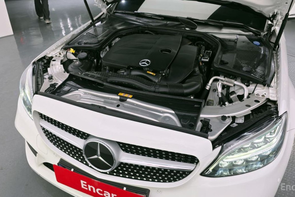 2021 Mercedes-Benz C-Класс AMG с пробегом 33 757 км