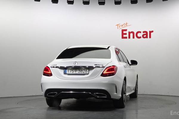 2020 Mercedes-Benz C-Класс AMG с пробегом 81 202 км