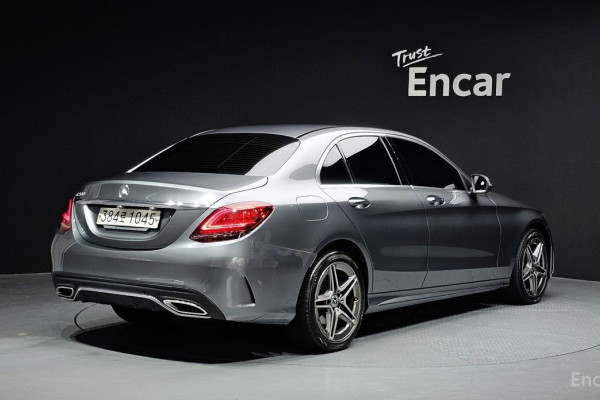 2021 Mercedes-Benz C-Класс AMG с пробегом 87 406 км